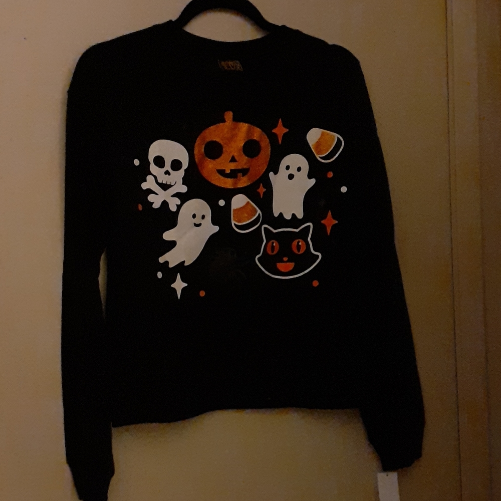 Trick or Treat Halloween Graphic Sweatshirt